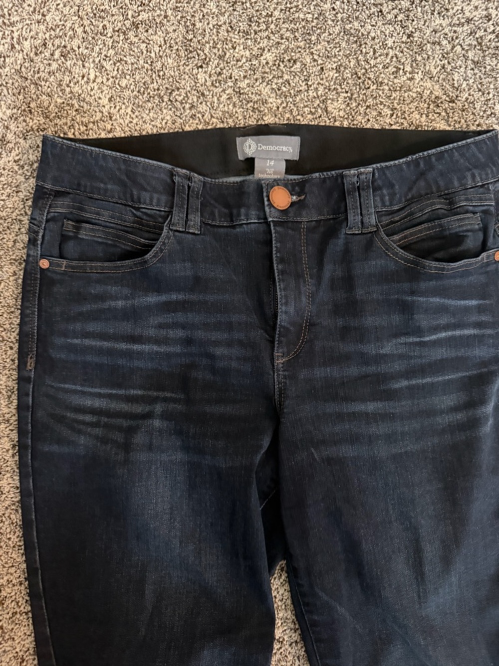 Democracy Dark Indigo Women’s Jeggings - Picture 3 of 8
